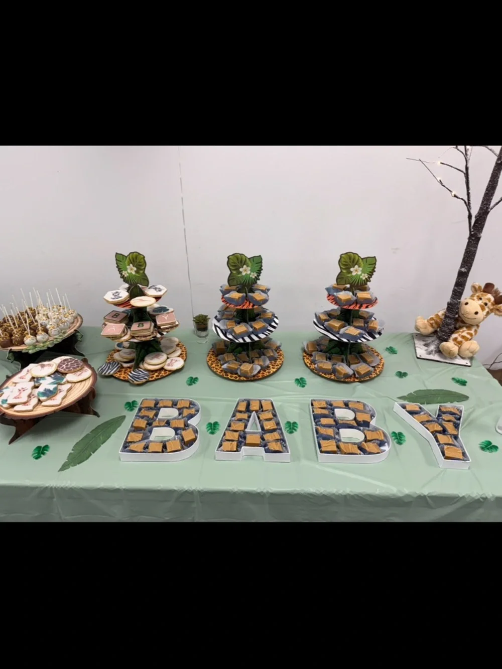 Baby Shower Dessert Trays - Green and Gold